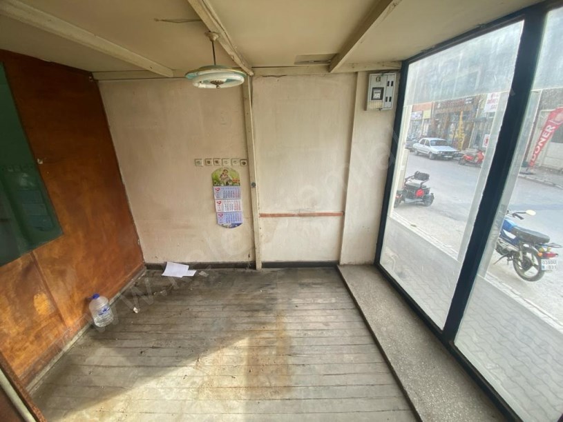 ZAFER CADDESİNDE SATILIK VEYA KİRALIK  DÜKKAN