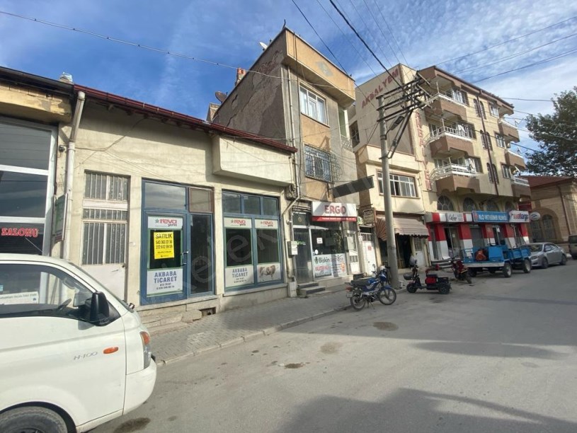 ZAFER CADDESİNDE SATILIK VEYA KİRALIK  DÜKKAN