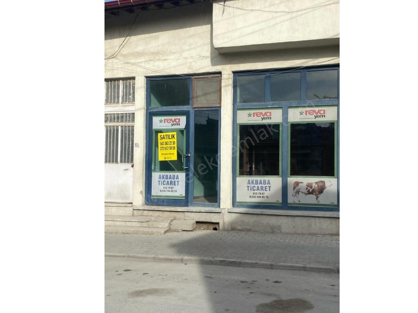 ZAFER CADDESİNDE SATILIK VEYA KİRALIK  DÜKKAN