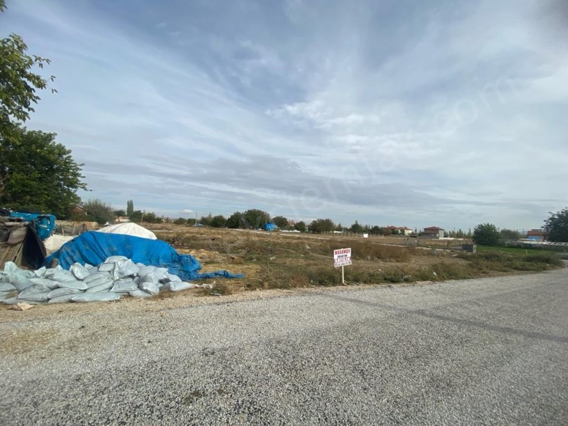 KIRKGÖZ ANA OKULU ARKASINDA ARSA
