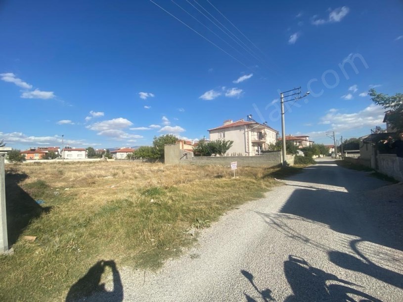 SELÇUKLU MAHALLESİ BAKIR SOKAKTA  GÜNEY CEPHELİ ARSA
