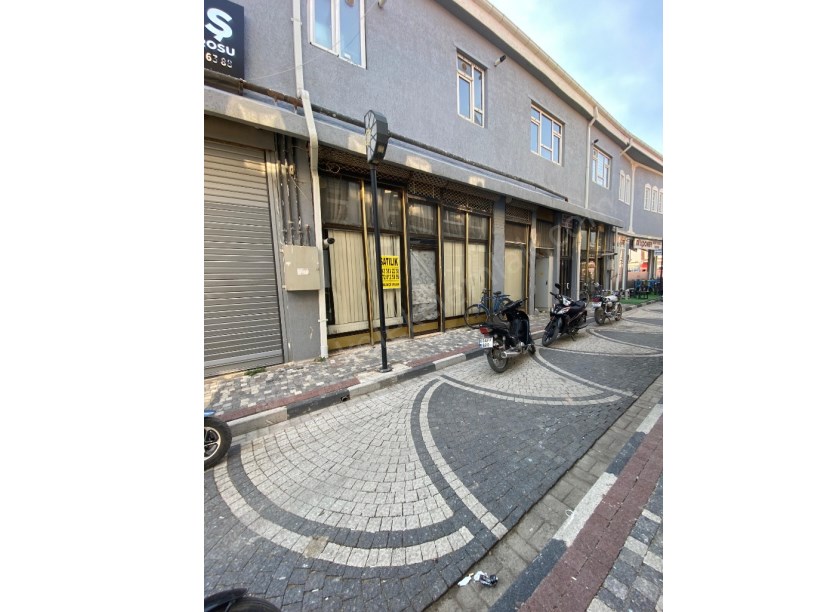 ÇARŞI MERKEZDE SATILIK  DÜKKAN