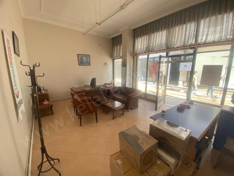 ÇARŞI MERKEZDE SATILIK  DÜKKAN