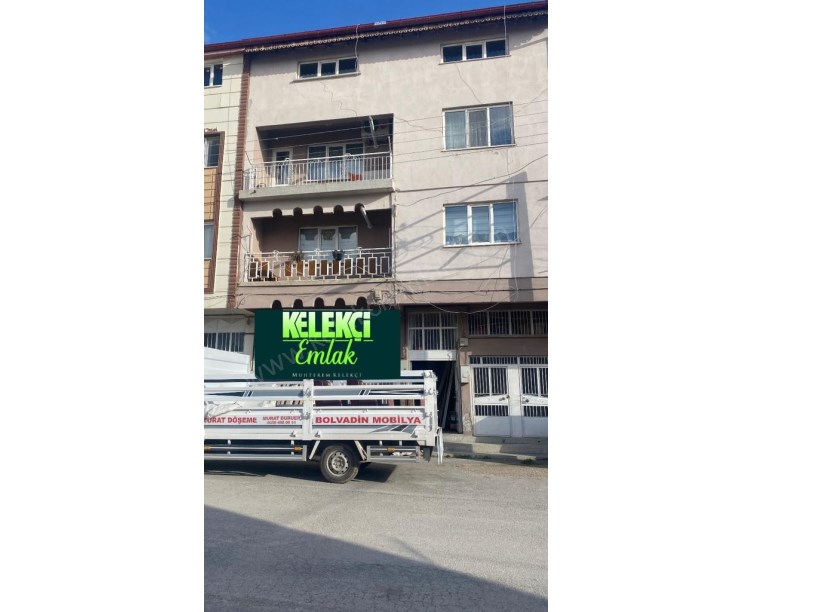 PERŞEMBE PAZARINDA DÜKKAN+MESKEN