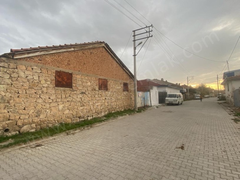 BUCAK MAHALLESİ KASAPLAR SOKAKTA BESİHANE