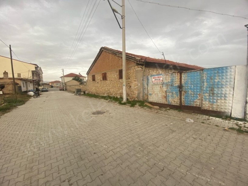 BUCAK MAHALLESİ KASAPLAR SOKAKTA BESİHANE