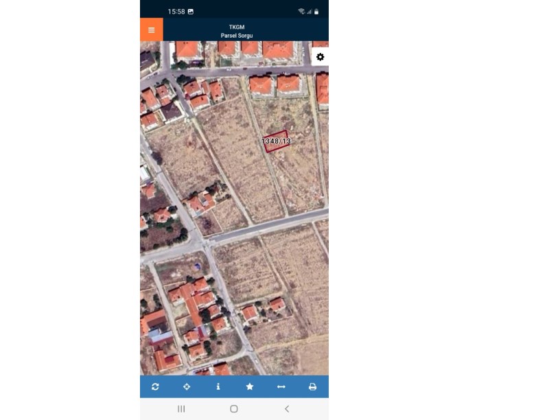 KONAK MAHALLESİNDE BATI CEPHELİ ARSA