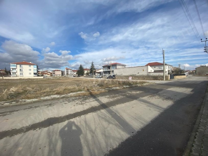 KAYMAZ MAHALLESİNDE 7 ADET ARSA