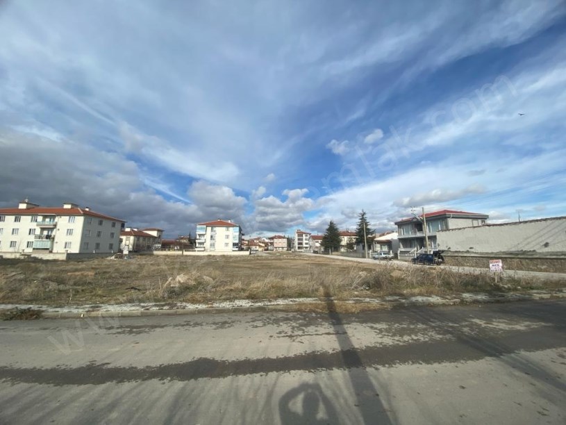 KAYMAZ MAHALLESİNDE 7 ADET ARSA