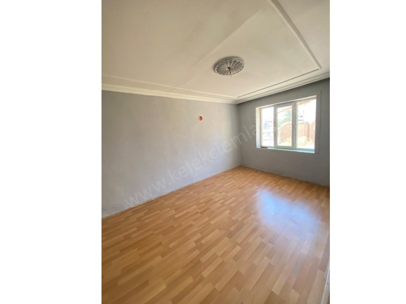 YAKUPŞEVKİPAŞA MAHALLESİNDE(ERKMEN)MÜSTAKİL EV 