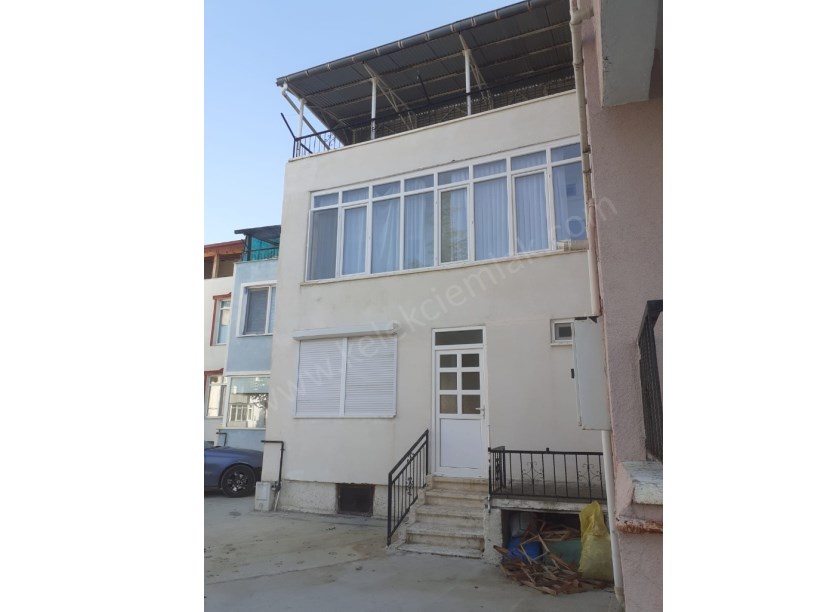 ALKOP EVLERİNDE TRİBLEKS EV
