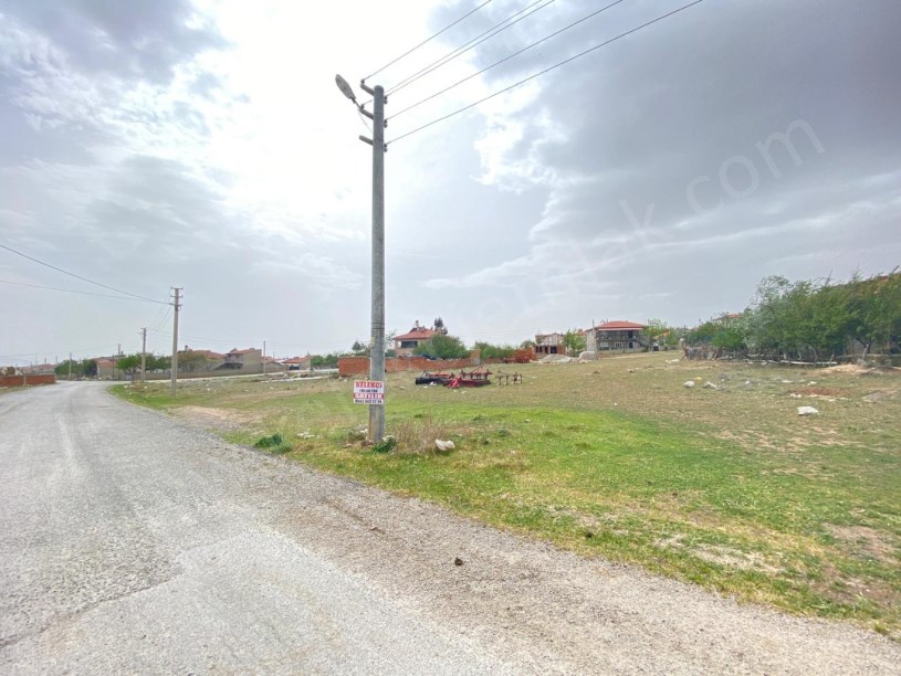 TAŞAĞIL MAHALLESİ KURTULUŞ CADDESİNDE DOĞU CEPHELİ ARSA