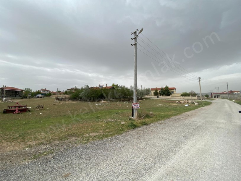 TAŞAĞIL MAHALLESİ KURTULUŞ CADDESİNDE DOĞU CEPHELİ ARSA