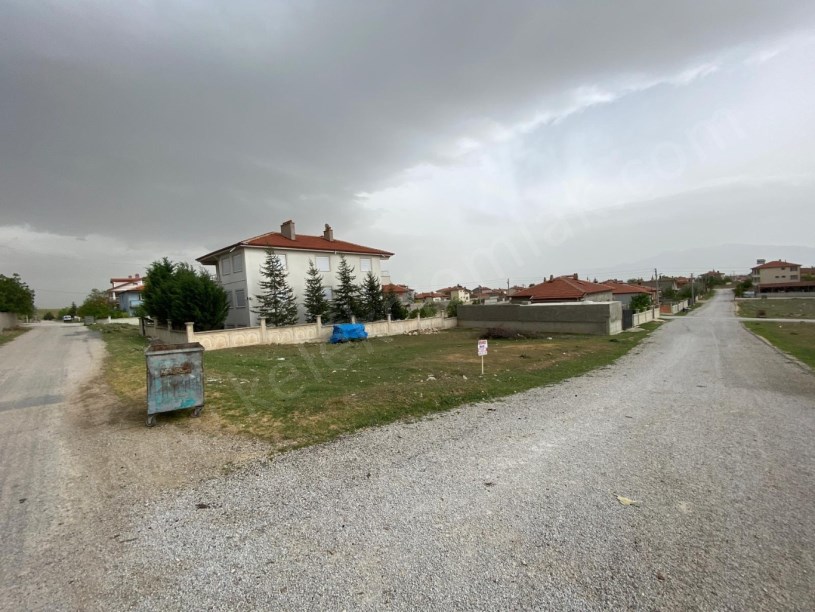 TAŞAĞIL MAHALLESİ MEHTER SOKAKTA KÖŞE BAŞINDA ARSA