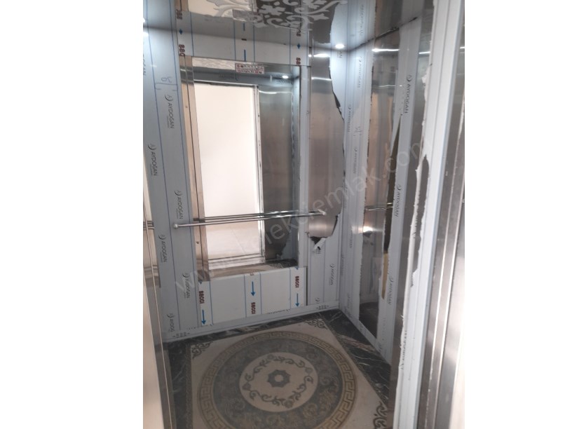 ÇARŞI MERKEZDE KİRALIK BÜRO