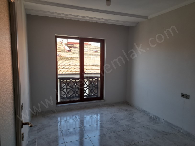 ÇARŞI MERKEZDE KİRALIK BÜRO