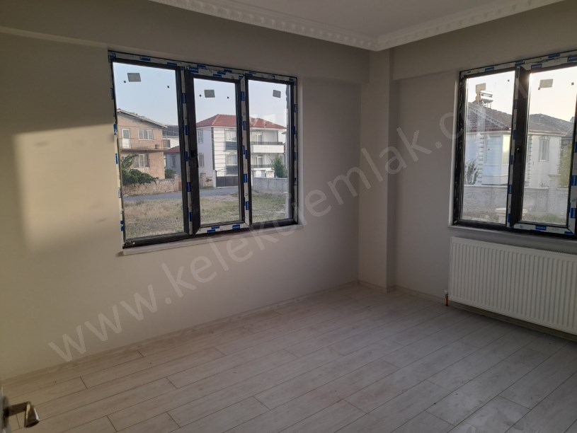 SELÇUKLU MAHALLESİ VİŞNE SOKAKTA  LÜKS VİLLA
