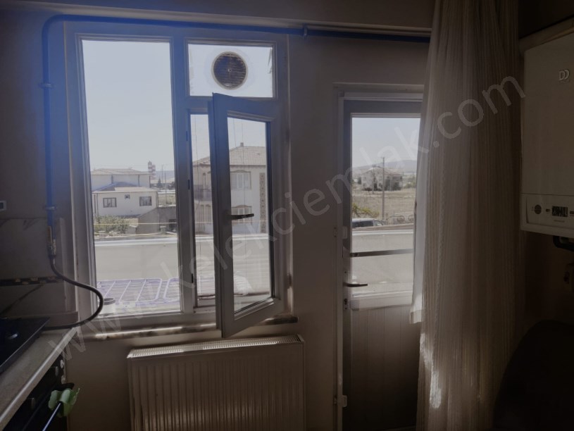 SELÇUKLU MAHALLESİ VİŞNE SOKAKTA SATILIK 2+1