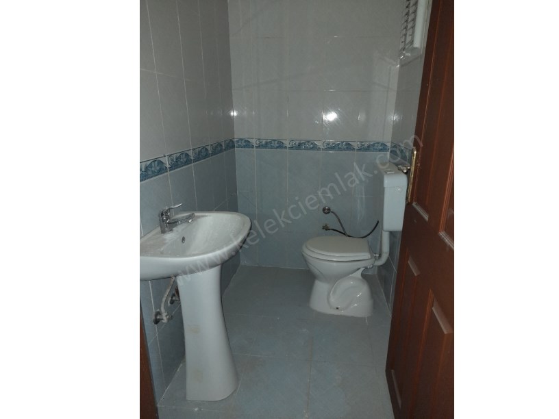 KIRKGÖZ MAHALLESİ İSTASYON CADDESİNDE BAHÇE KATTA 3+1 DAİRE
