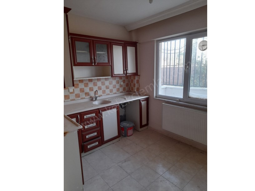 KIRKGÖZ MAHALLESİ İSTASYON CADDESİNDE BAHÇE KATTA 3+1 DAİRE