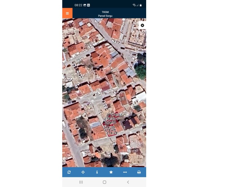 BEKİRAĞA MAHALLESİ HACI AHMET CADDESİNDE  ARSA