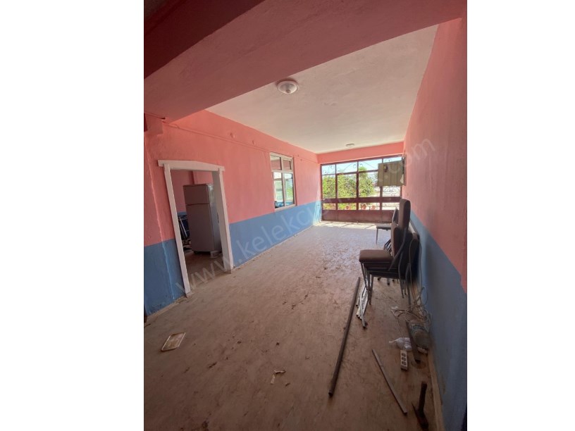 SELÇUKLU MAHALLESİNDE SATILIK YURT BİNASI