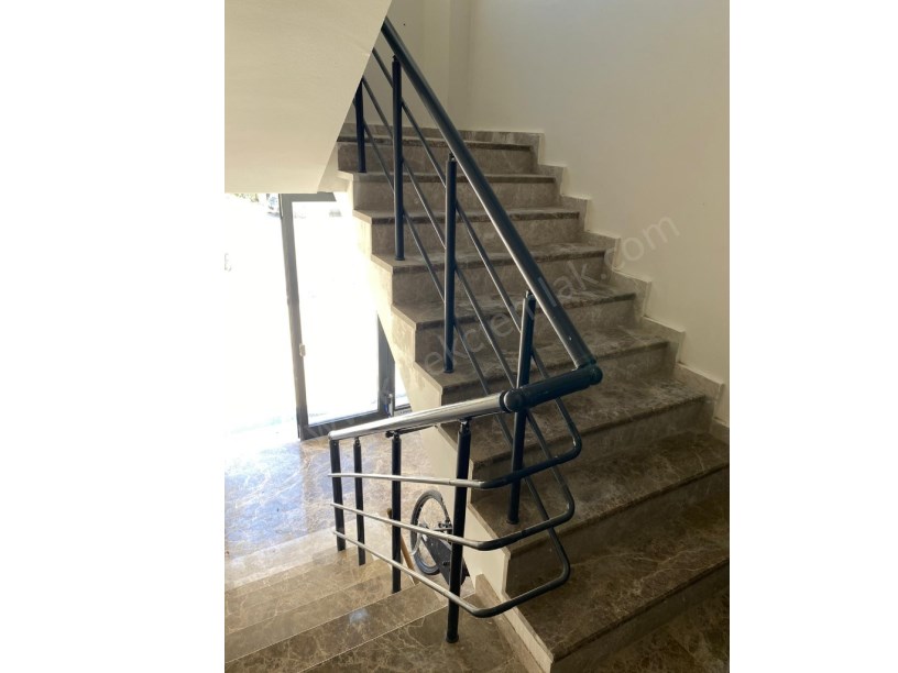 YENİ MAHALLEDE GÜNEY CEPHELİ LÜKS DAİRE