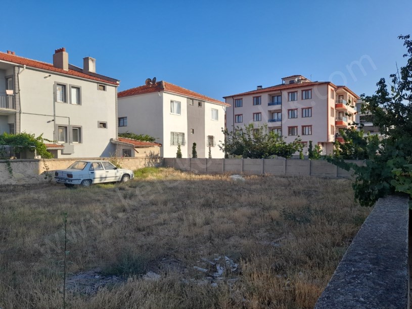 ETEM KELEKÇİ MAHALLESİNDE GÜNEY CEPHELİ ARSA