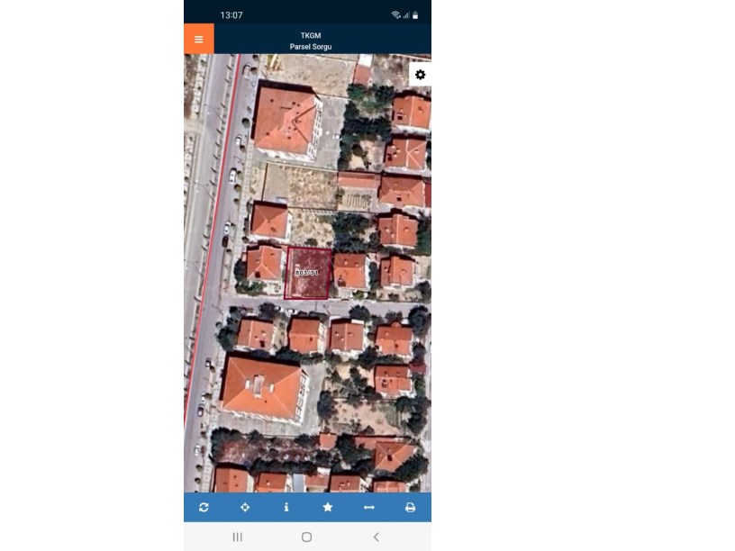 ETEM KELEKÇİ MAHALLESİNDE GÜNEY CEPHELİ ARSA