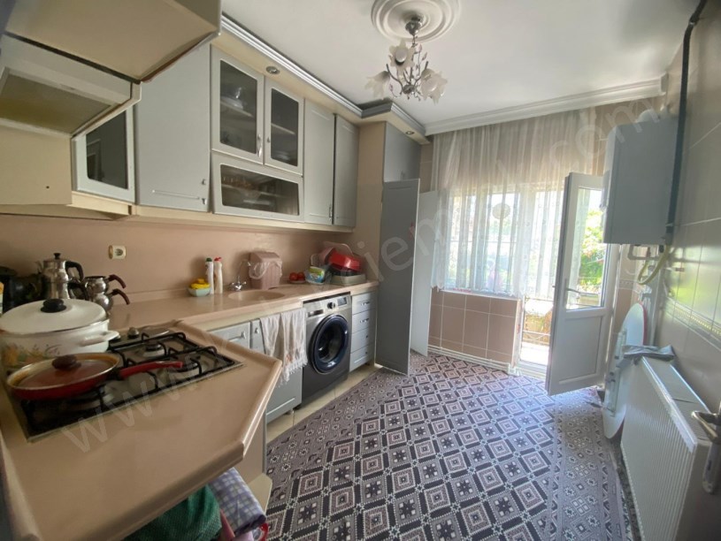 BAĞLARÜSTÜ  LEVENT CADDESİNDE MÜSTAKİL BİNA