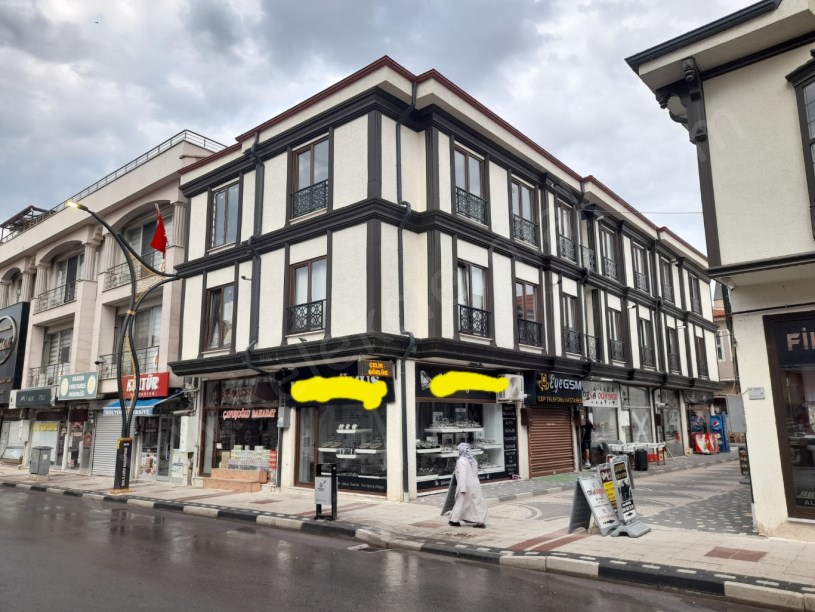 ÇARŞI MERKEZDE SATILIK  DÜKKAN