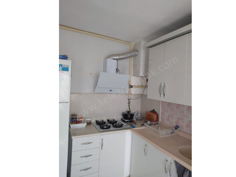 KONAK MAHALLESİ REGAİP CADDESİNDE TEK KATLI MÜSTAKİL EV