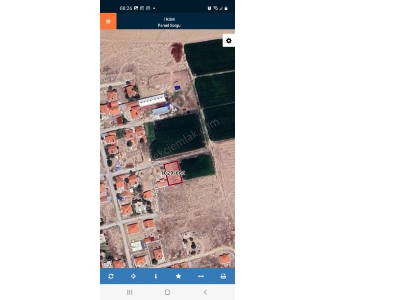 KALE MAHALLESİ SELÇUK SOKAKTA ARSA