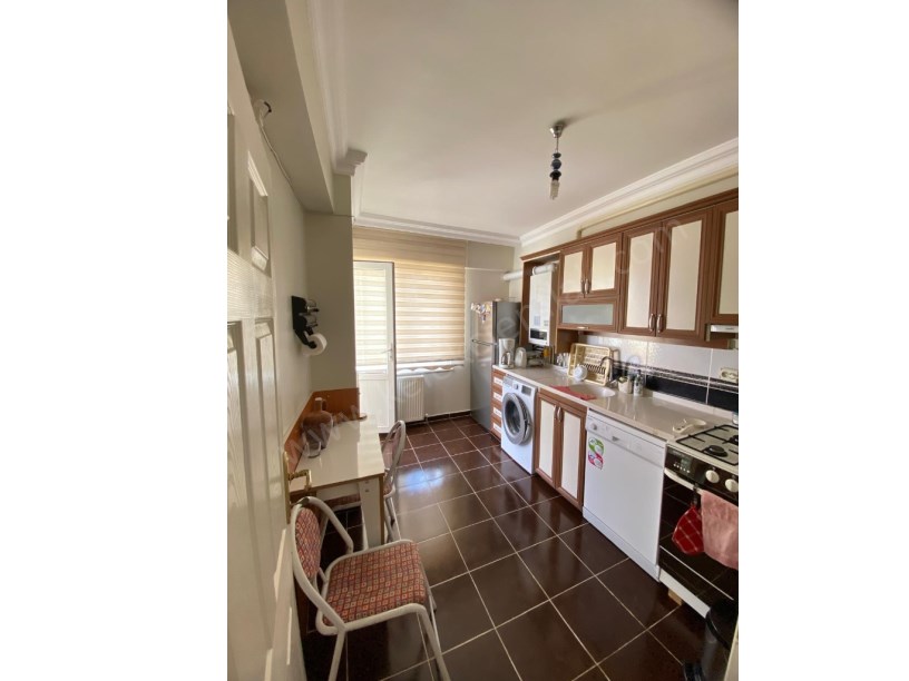 KÜTÜPHANE ARKASINDA SATILIK 3+1 DAİRE