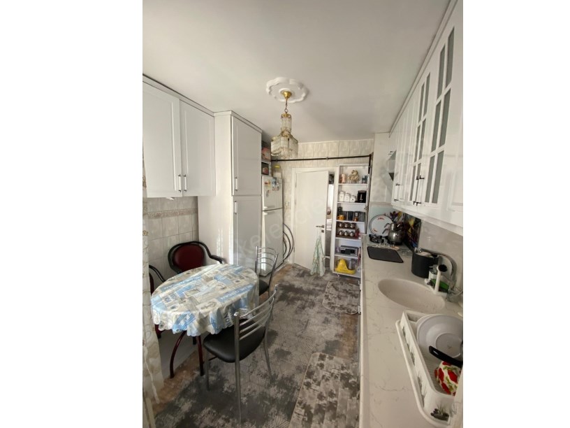İMARET EVLERİNDE SATILIK 3+1 DAİRE
