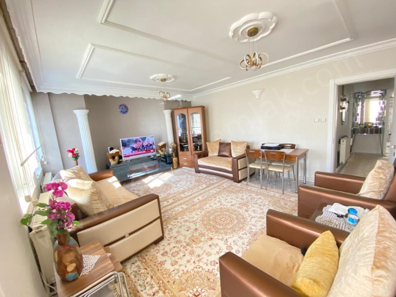 İMARET EVLERİNDE SATILIK 3+1 DAİRE