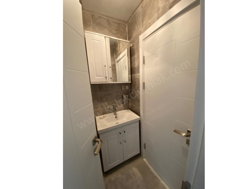 İMARET EVLERİNDE SATILIK 3+1 DAİRE
