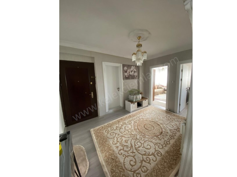 İMARET EVLERİNDE SATILIK 3+1 DAİRE