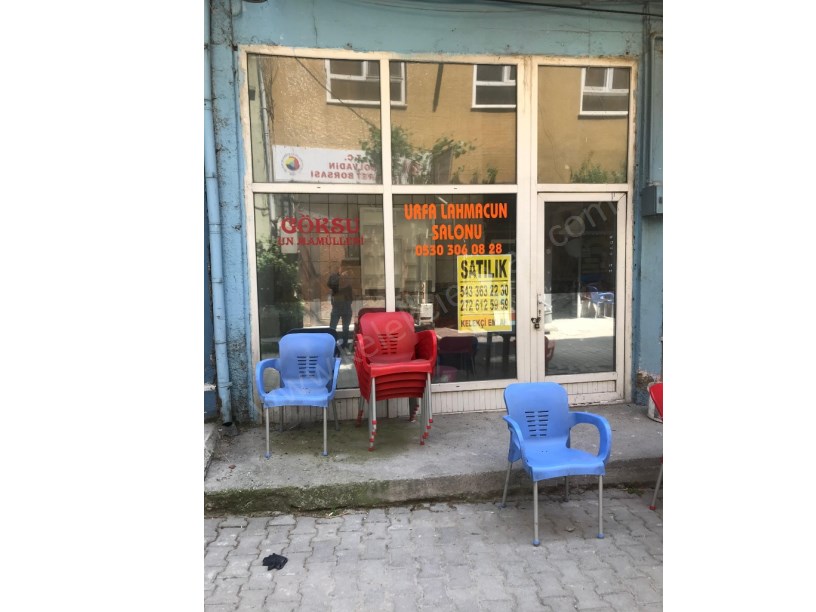 ÇARŞI MERKEZDE DÜKKAN