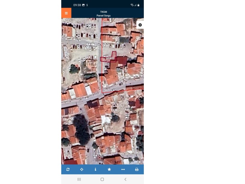 HİSAR MESCİDİ YANINDA ARSA