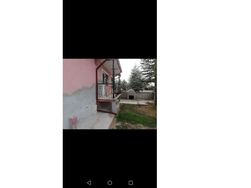 YAKUPŞEVKİ PAŞA MAHALLESİNDE CEMALİOĞLU CAMİİ YANINDA MÜSTAKİL EV VE ARSA