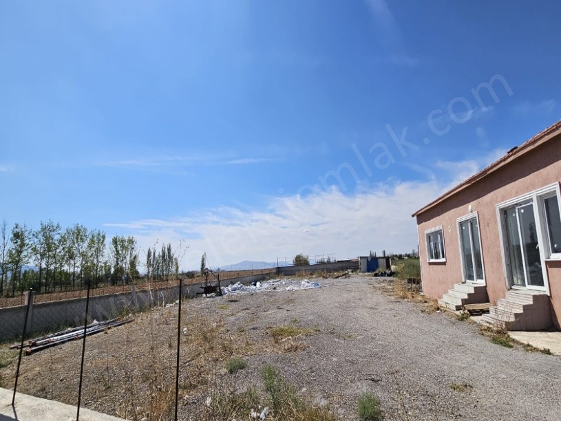 SELÇUKLU MAHALLESİNDE ÇEVRE YOLUNA SIFIR TİCARİ ARSA İŞYERİ