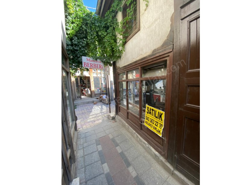 BUĞDAY PAZARINDA DÜKKAN