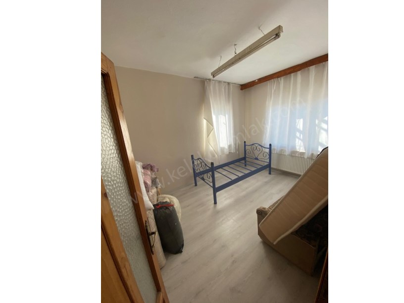 KIRKLAR MAHALLESİ NARİN SOKAKTA KOMPLE MÜSTAKİL BİNA