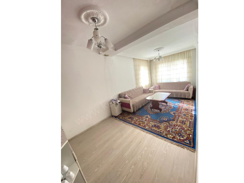 KIRKLAR MAHALLESİ NARİN SOKAKTA KOMPLE MÜSTAKİL BİNA