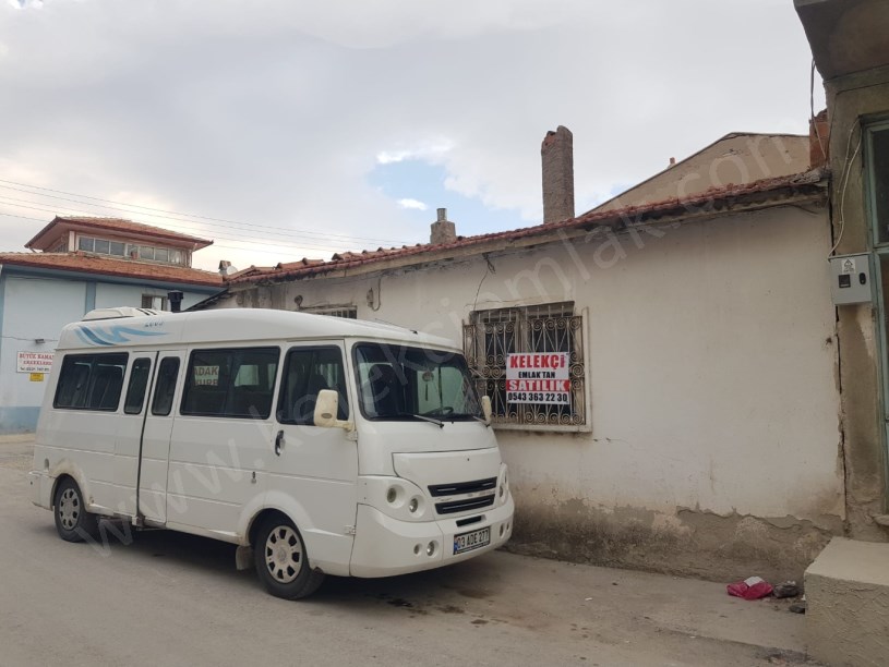 BÜYÜK HAMAM YANINDA ARSA