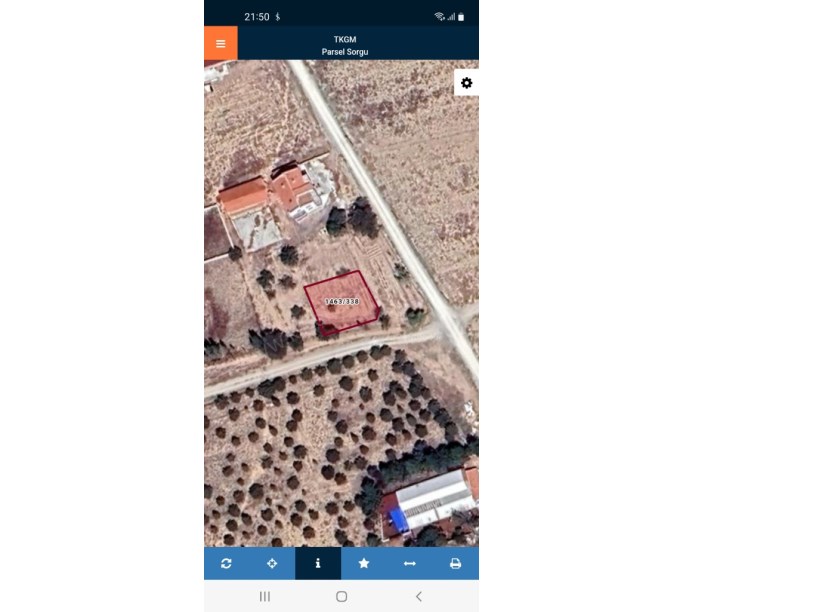 KIRKGÖZ MAHALLESİNDE KÖŞE BAŞINDA ARSA