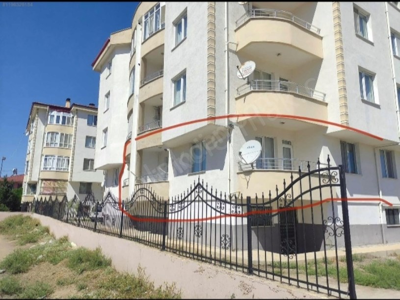 KIRKGÖZ MAHALLESİ AYNACI APARTMANINDA 3+1 DAİRE