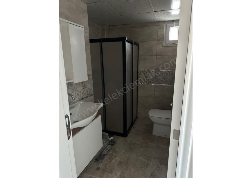 PERŞEMBE PAZARI YANINDA LÜKS 3+1 DAİRE