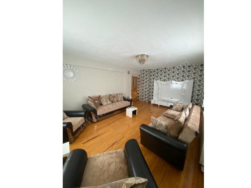 SELÇUKLU MAHALLESİNDE  EŞYALI 3+1 DAİRE